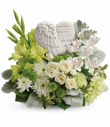 Teleflora's Hearts In Heaven Bouquet from Gilmore's Flower Shop in East Providence, RI